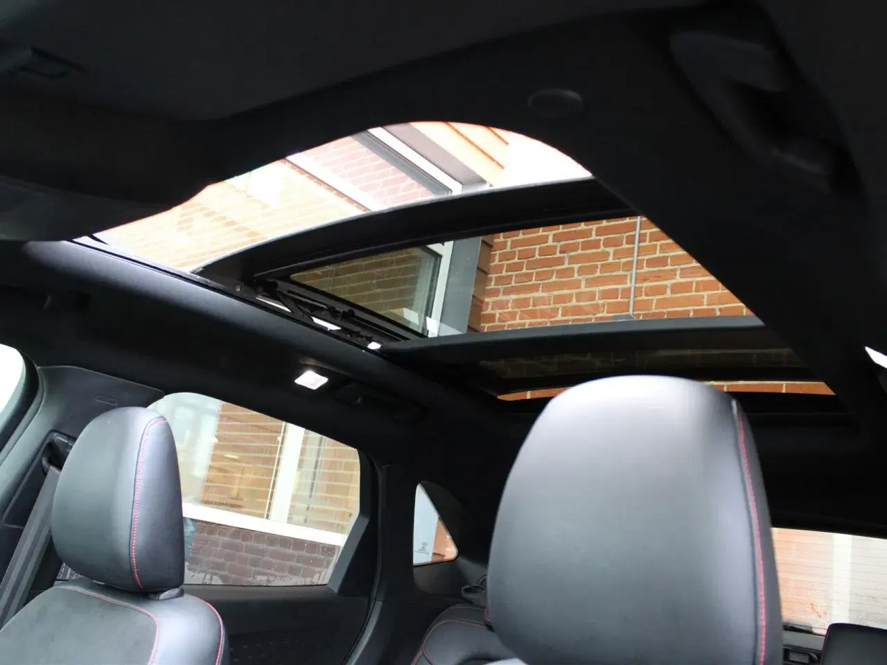 Billede 4 - Ford Kuga 2,5 Plugin-hybrid ST-Line X CVT 225HK 5d Trinl. Gear