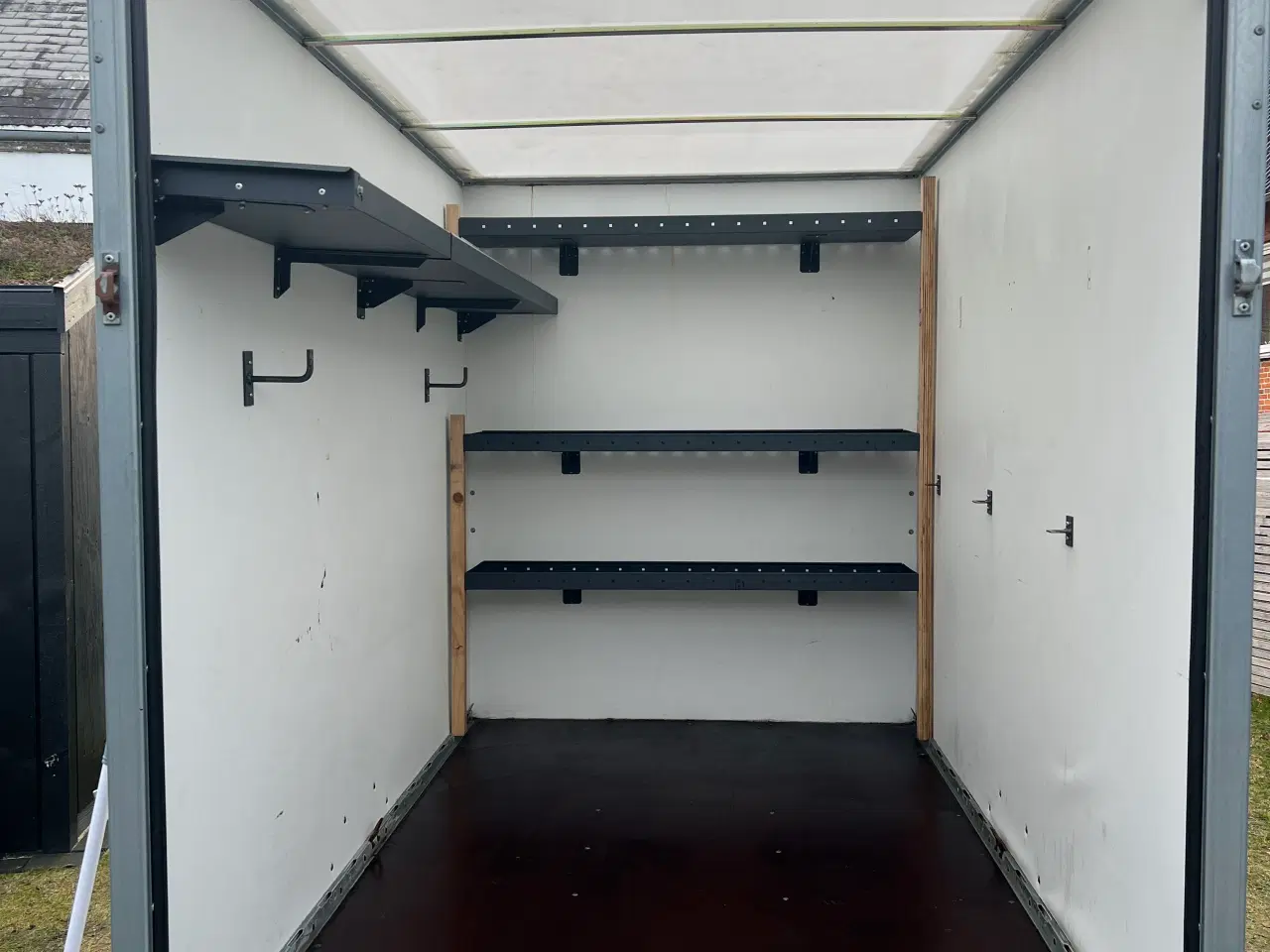 Billede 15 - Brenderup med rampe og ståhøjde