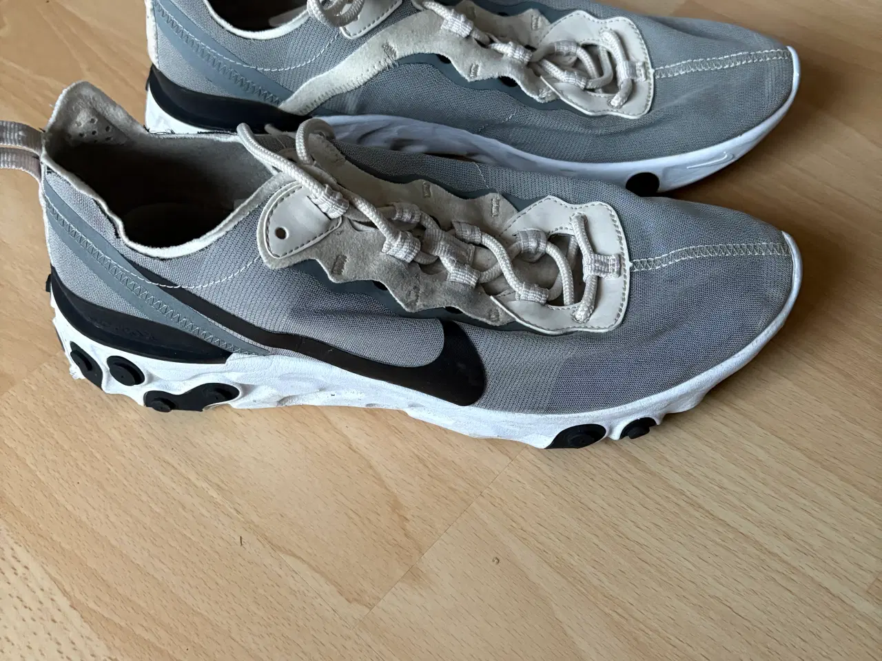Billede 5 - Nike sko til salg