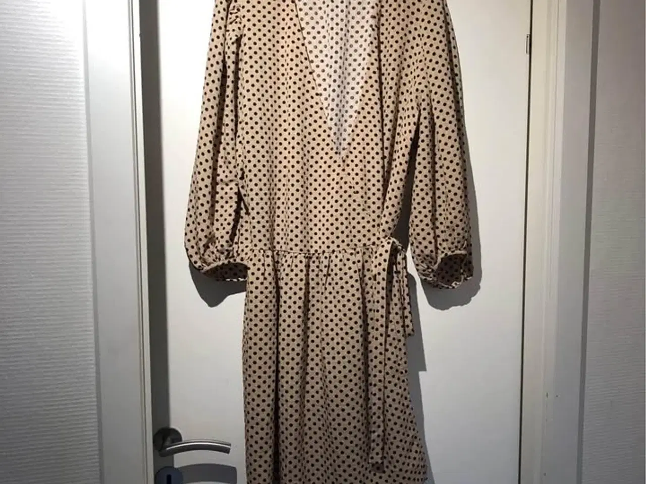 Billede 1 - Oda A-VIEW slåom kjole Str. 40