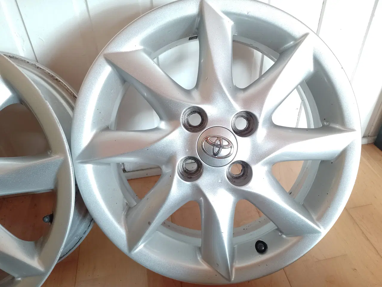Billede 4 - Originale TOYOTA alufælge