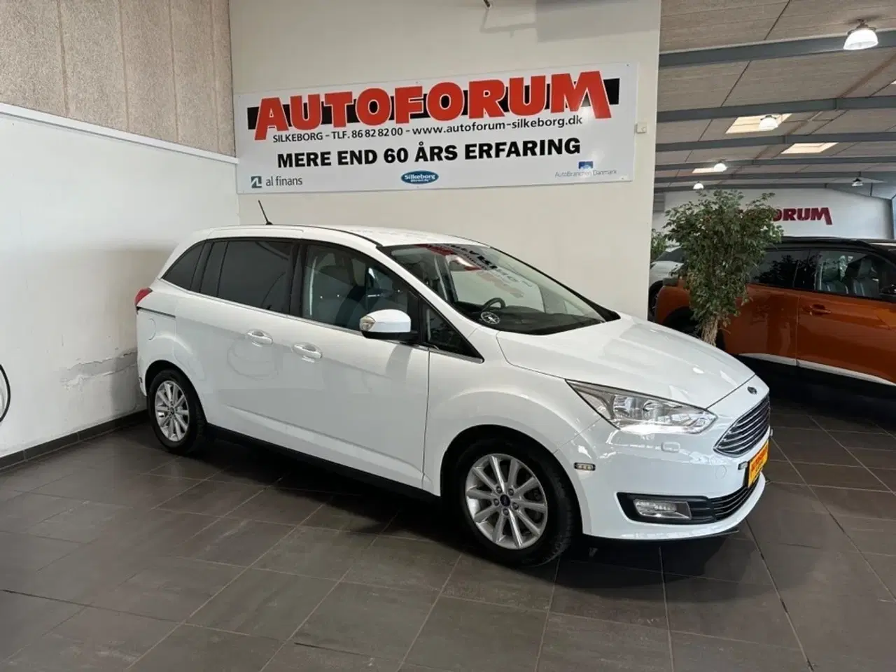 Billede 1 - Ford Grand C-MAX 1,5 TDCi 120 Titanium+ Van