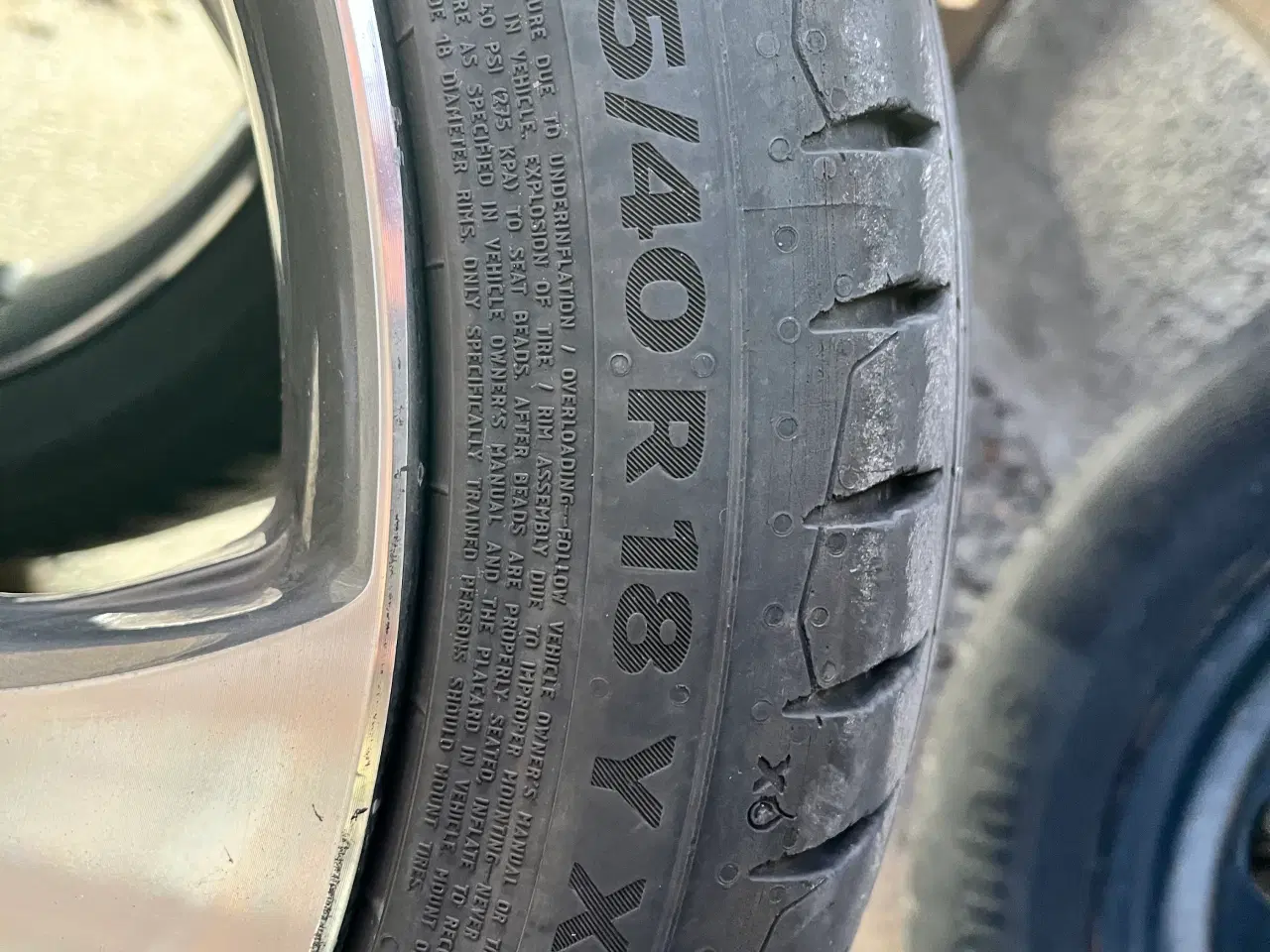 Billede 7 - Golf 5 gti fælge men Conti dæk. 