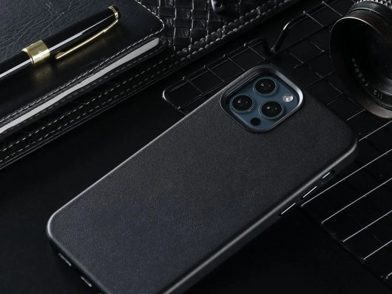Billede 1 - Læder Cover til iPhone – MagSafe & Flere Modeller
