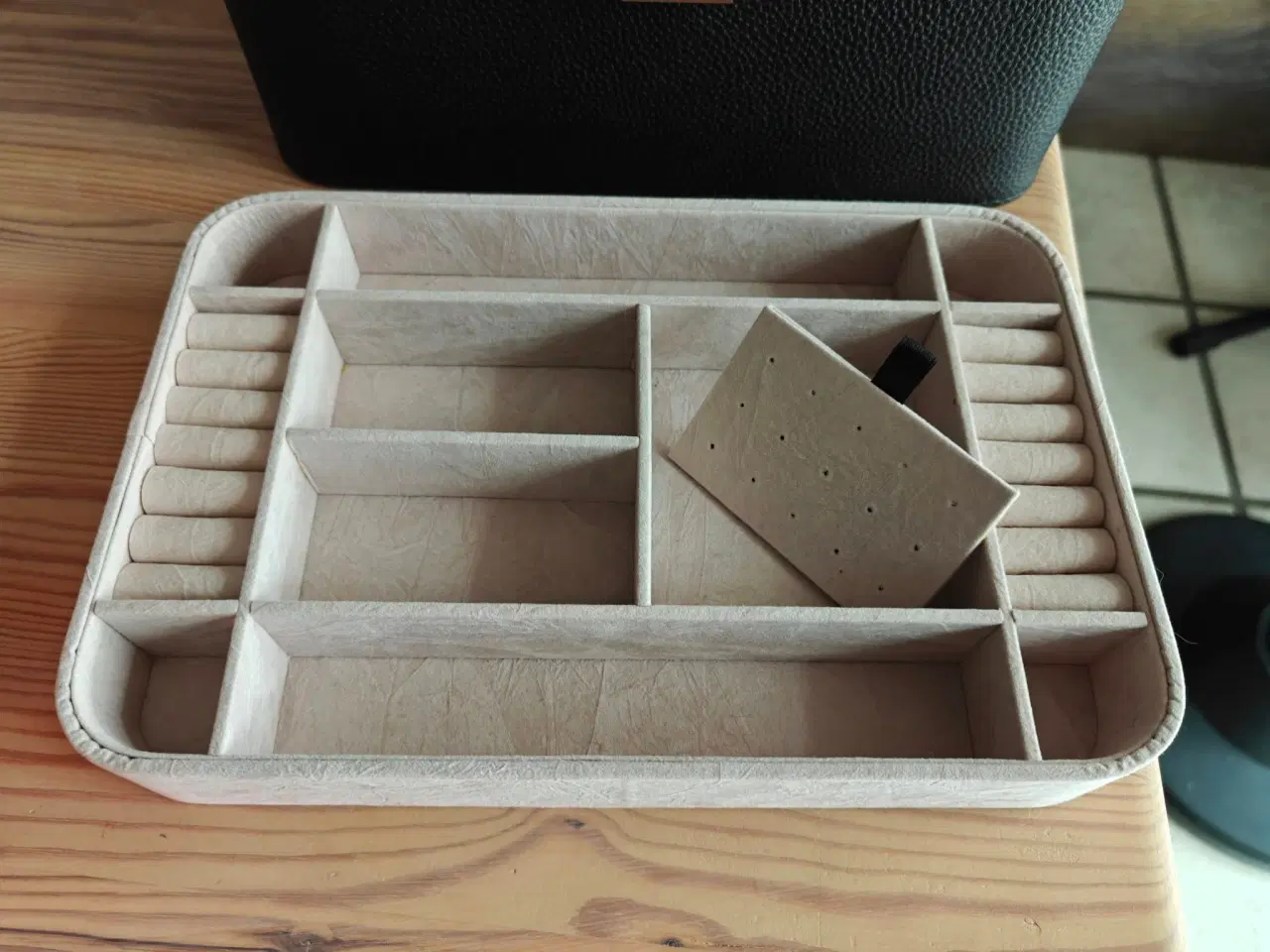 Billede 5 - Stor smykkebox/smykkeskrin fra Glitter