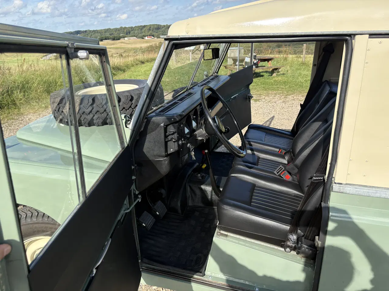 Billede 14 - Nyrenoveret Land Rover Serie III i unik stand