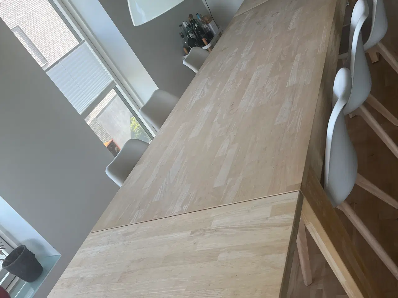 Billede 2 - Spisebord 240x95 cm i lyst gummitræ