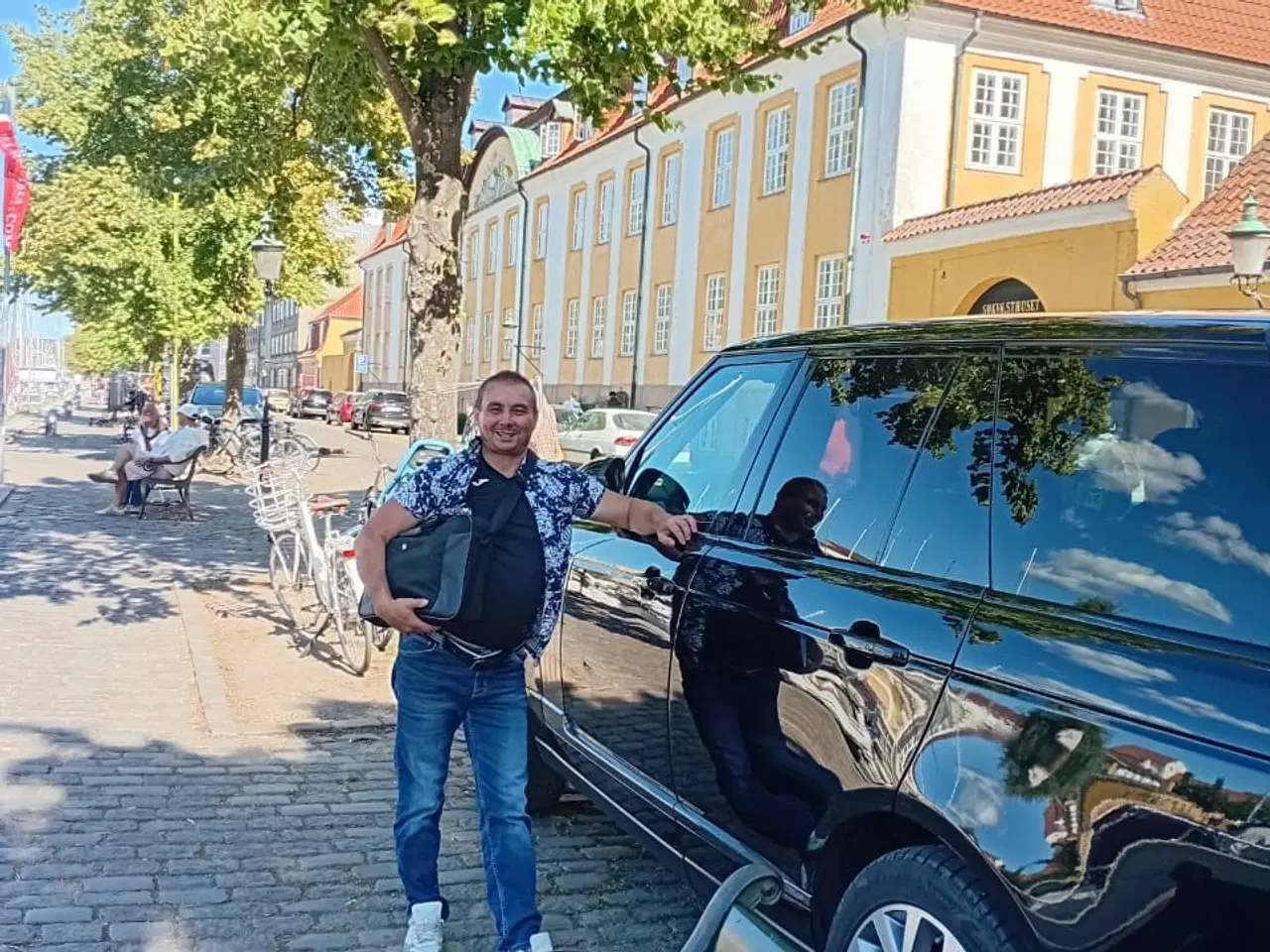 Billede 1 - TAXAbil søges 91783443 whatsApp 55239115