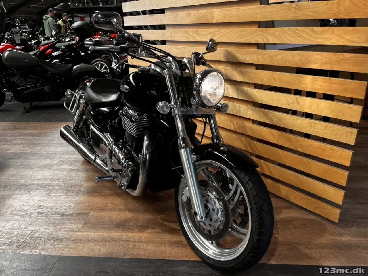Billede 2 - Triumph Thunderbird