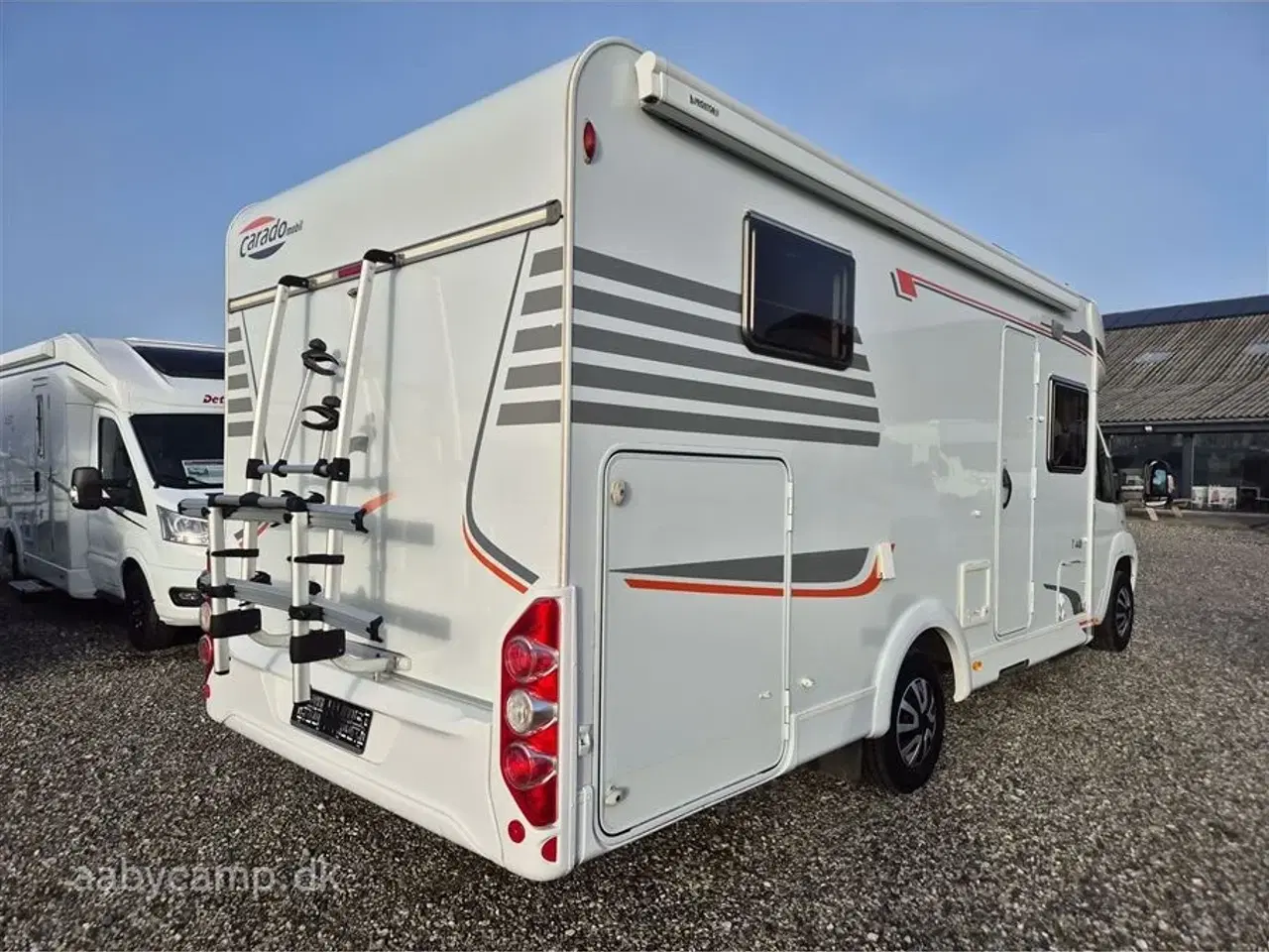 Billede 2 - 2013 - Carado T 448   solcelle. batteri. markise. cykelstativ. synet Feb. 2025. Tandrem skiftet i 2022. Nyt køleskab i 2024. Kun 70,000 Km!! KUN SALG TIL CVR!!