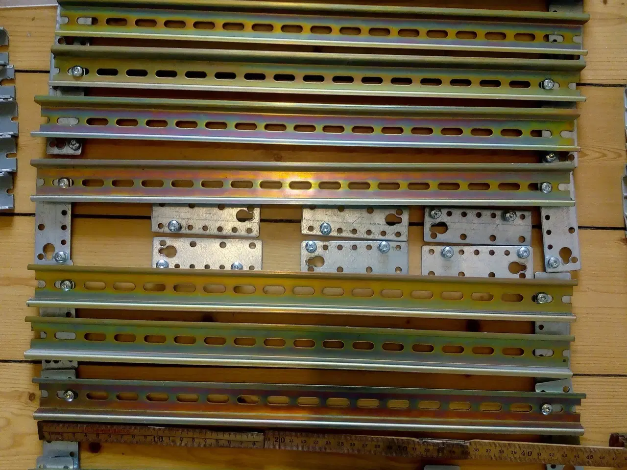 Billede 7 - El-materiel, strømskinner