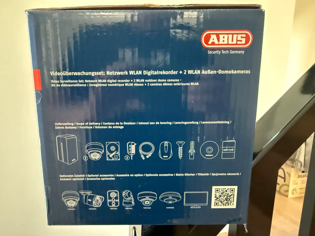 Billede 2 - Overvågningskamera (2stk) og 1 TB harddisk