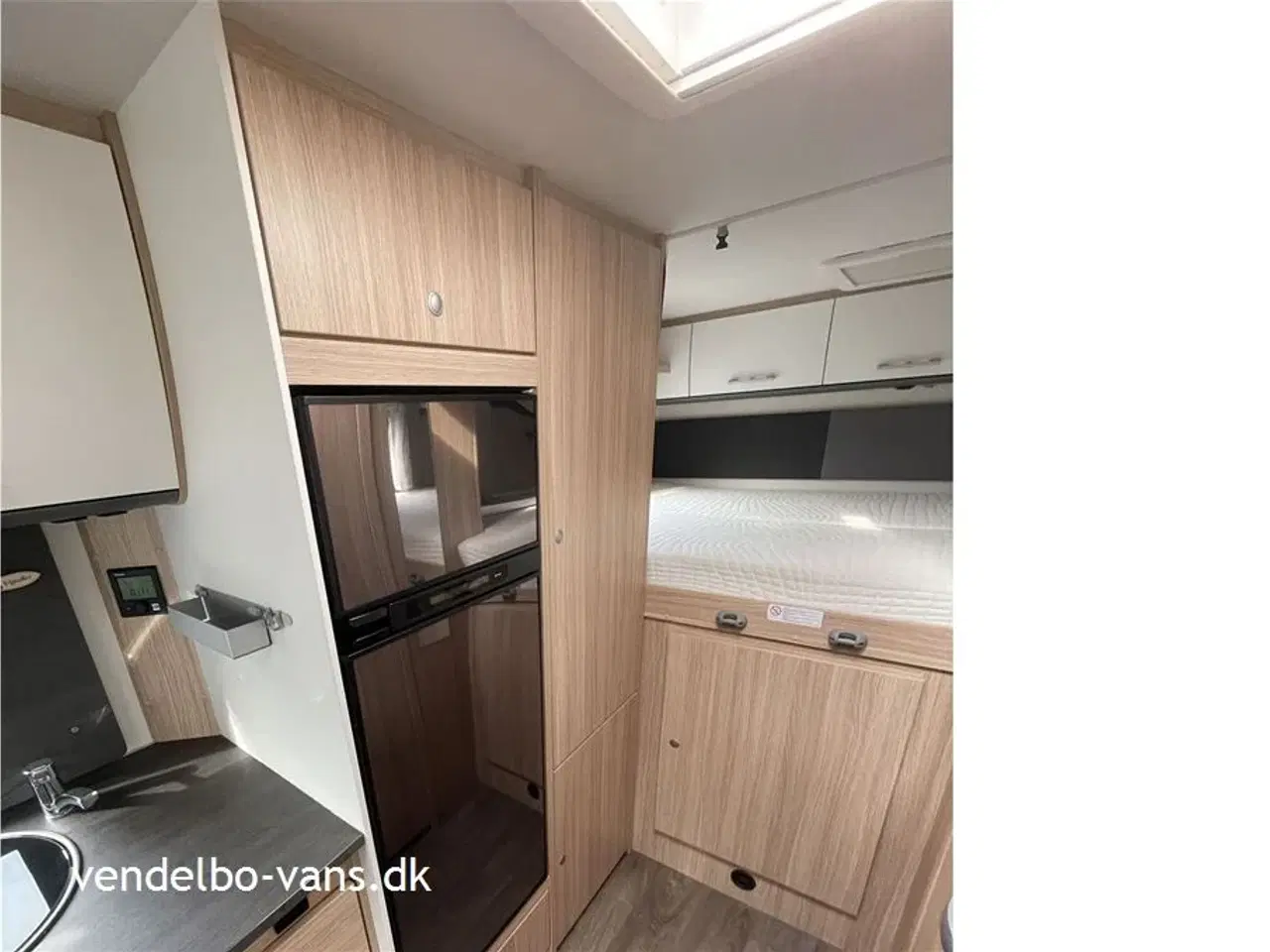 Billede 8 - 2021 - SunLight A 70 Camperen til 6 personer og stor garage