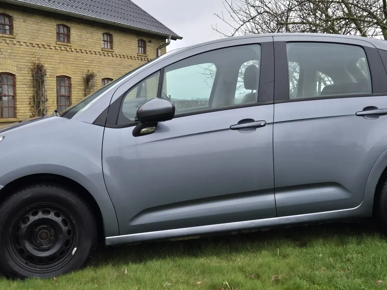 Billede 1 - Undervognsbehandlet fra ny