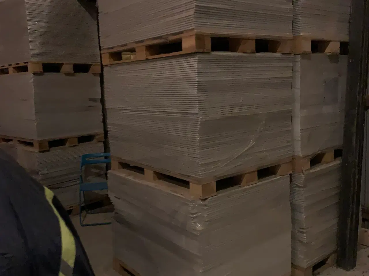 Billede 2 - træ åse og farmacell