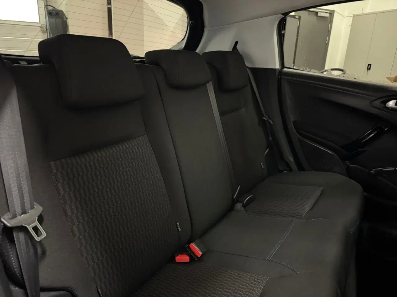 Billede 15 - Peugeot 208 1,5 BlueHDi 100 Allure Sky