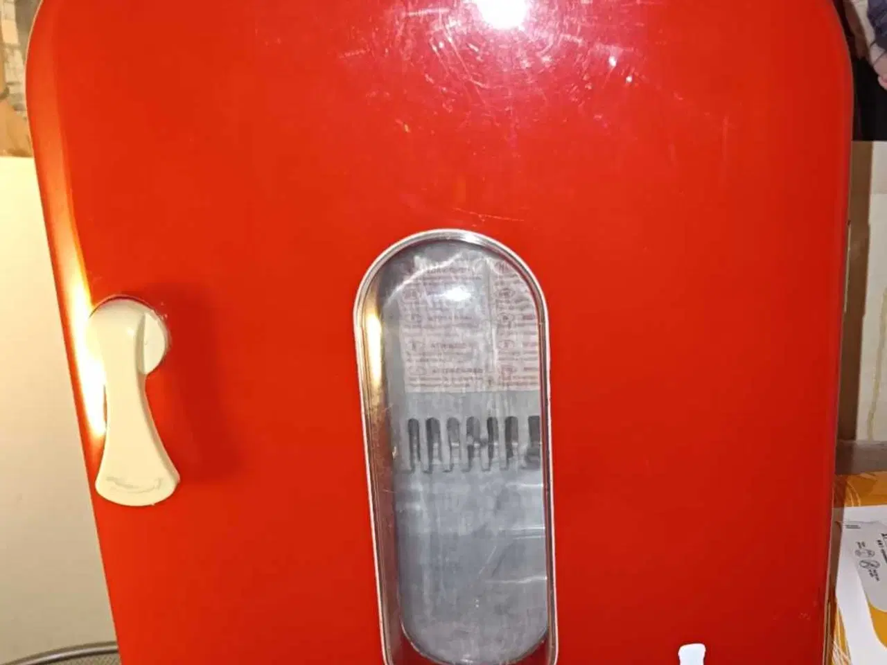 Billede 1 - Lækkert lille cola køle skab