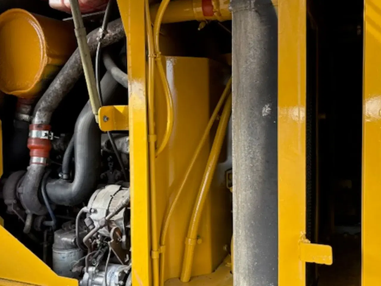 Billede 4 - CAT 924 G VOLVO BM SKIFT, GODE DÆK