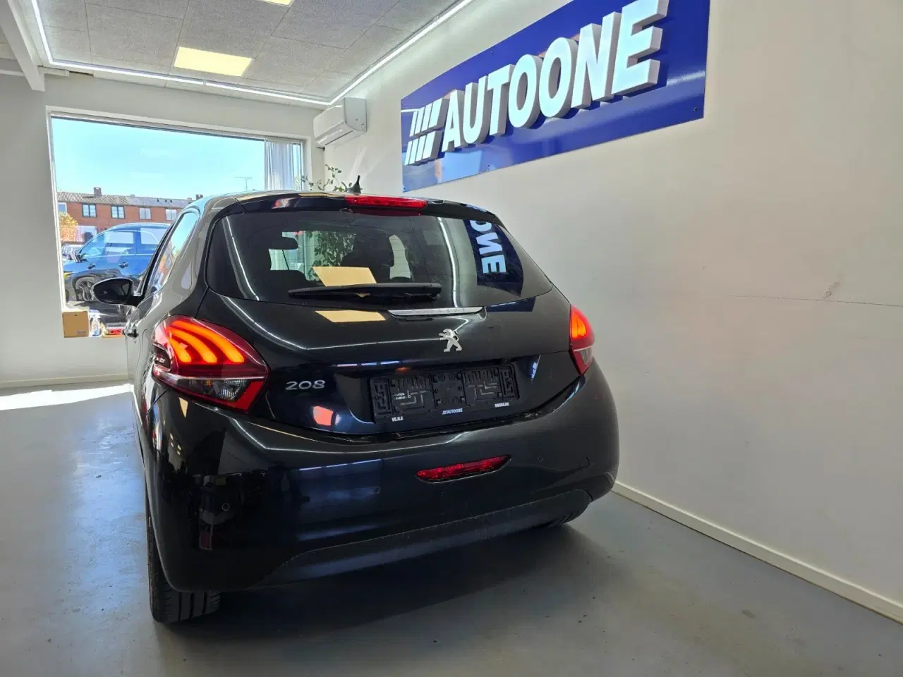 Billede 3 - Peugeot 208 1,2 VTi 82 Selection Sky