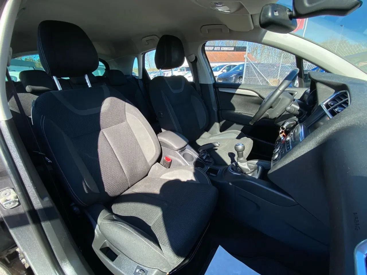 Billede 10 - Citroën C4 1,6 Blue HDi Live start/stop 100HK 5d