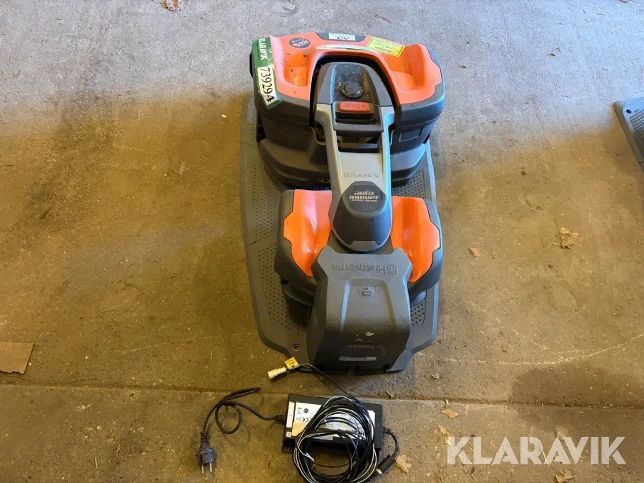 Billede 4 - Robotplæneklipper Husqvarna Professionel 535 AWD knækstyret