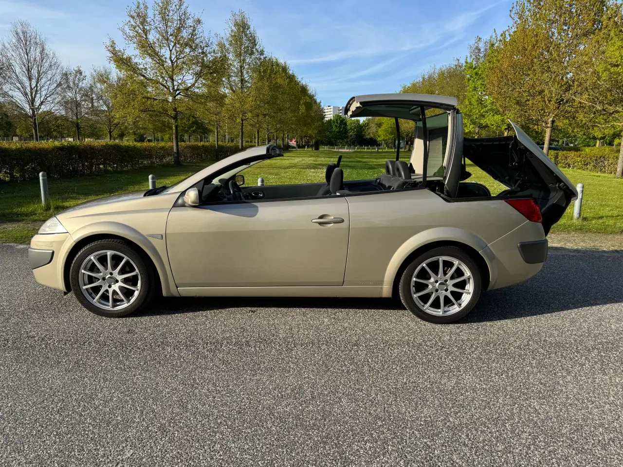 Billede 11 - Kør sommeren i møde i en billig cabriolet 