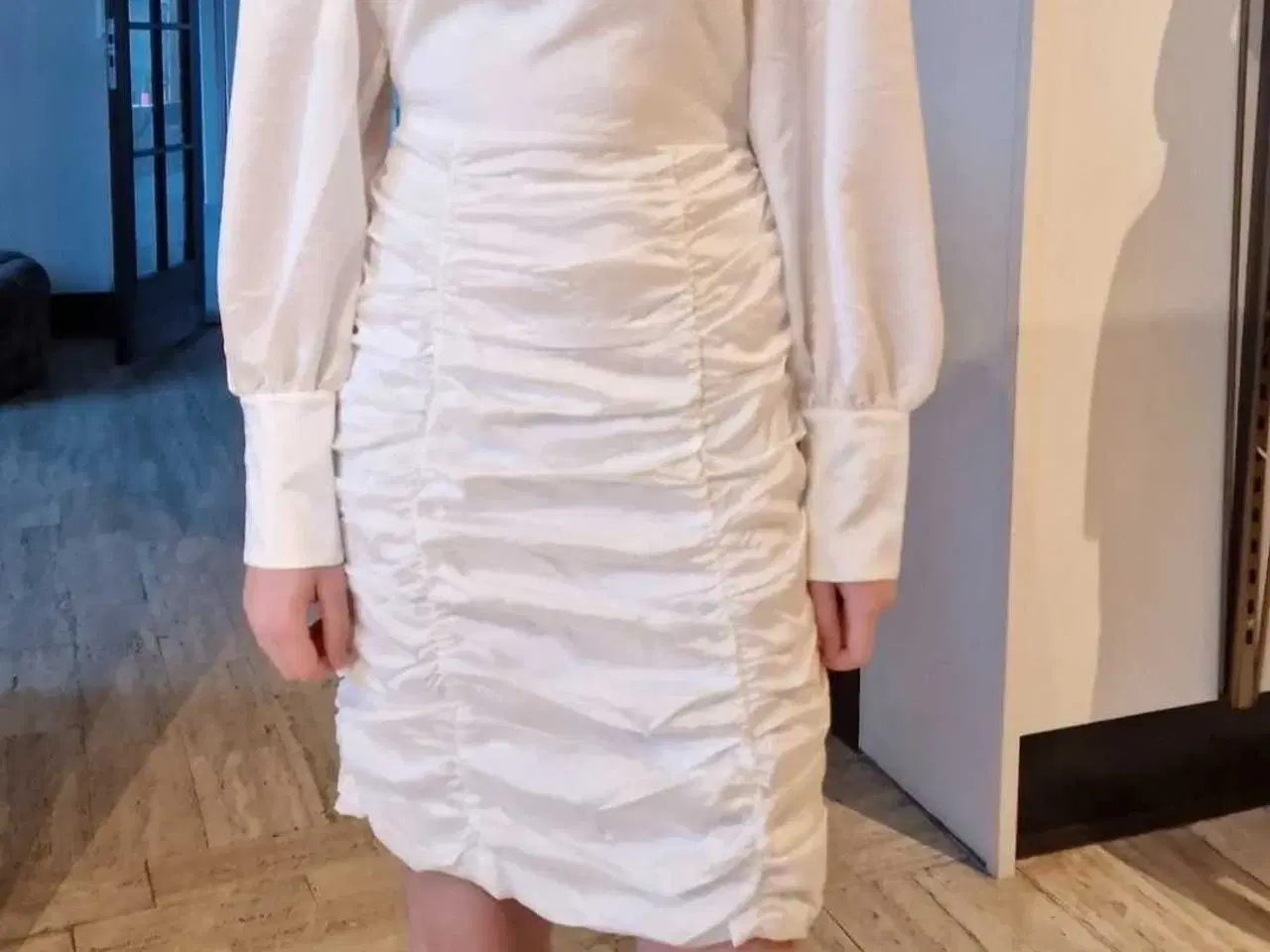 Billede 2 - Elegant konfirnationskjole