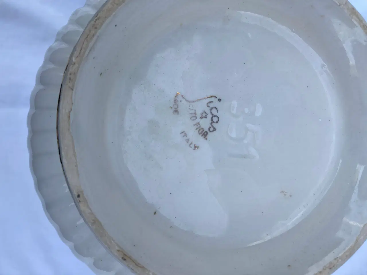 Billede 6 - Italiensk Sicas urtepotteskjuler