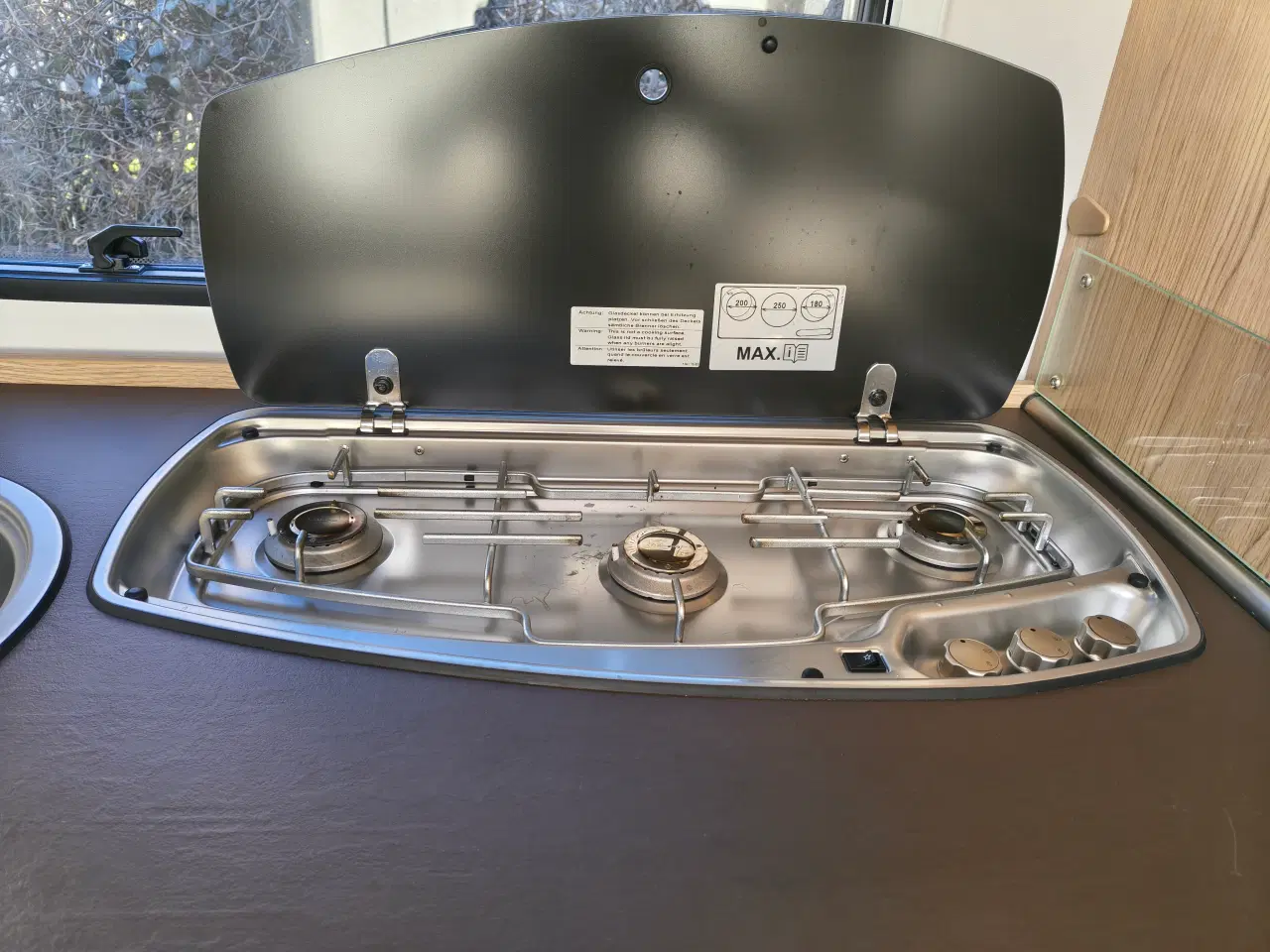 Billede 14 - Bürstner Averso 570TK køjevogn med meget gulvplads