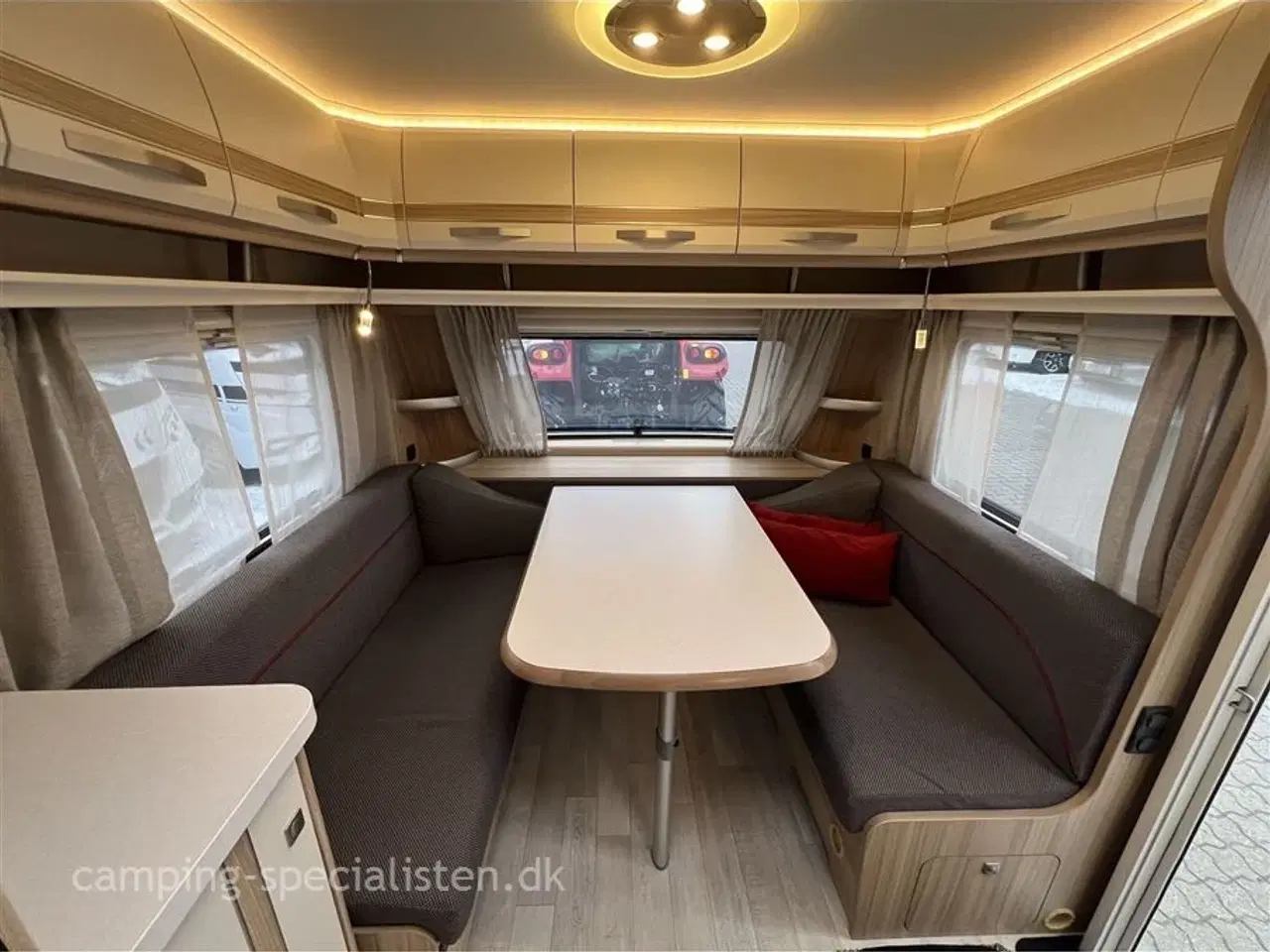 Billede 4 - 2016 - Fendt Bianco Activ 495 SFE   2016 Fendt Bianco 495 SFE - se den nu hos Camping-Specialisten.dk