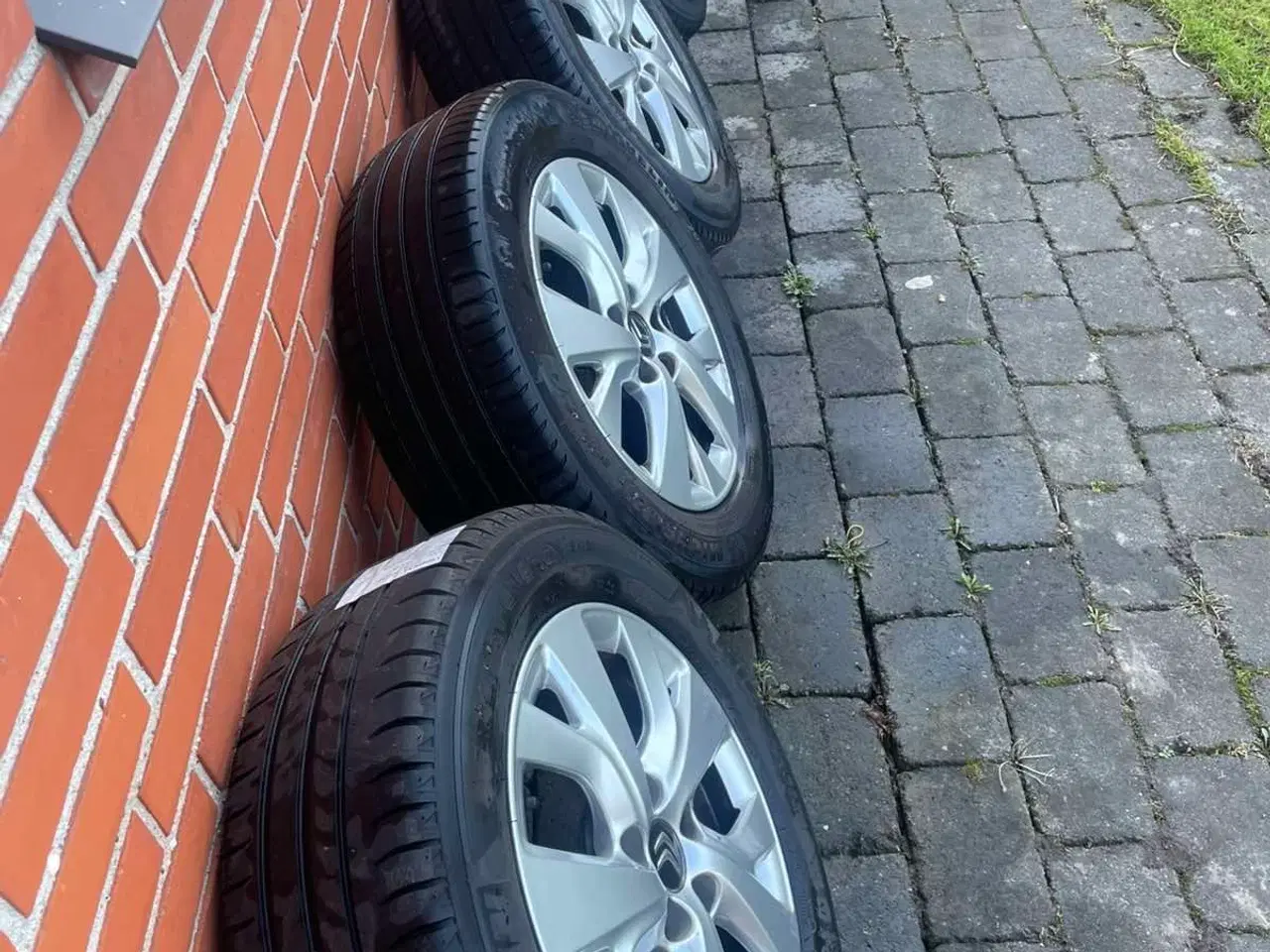 Billede 2 - 16 Originale Citroën/Peugeot Aluhjul med sommerdæk