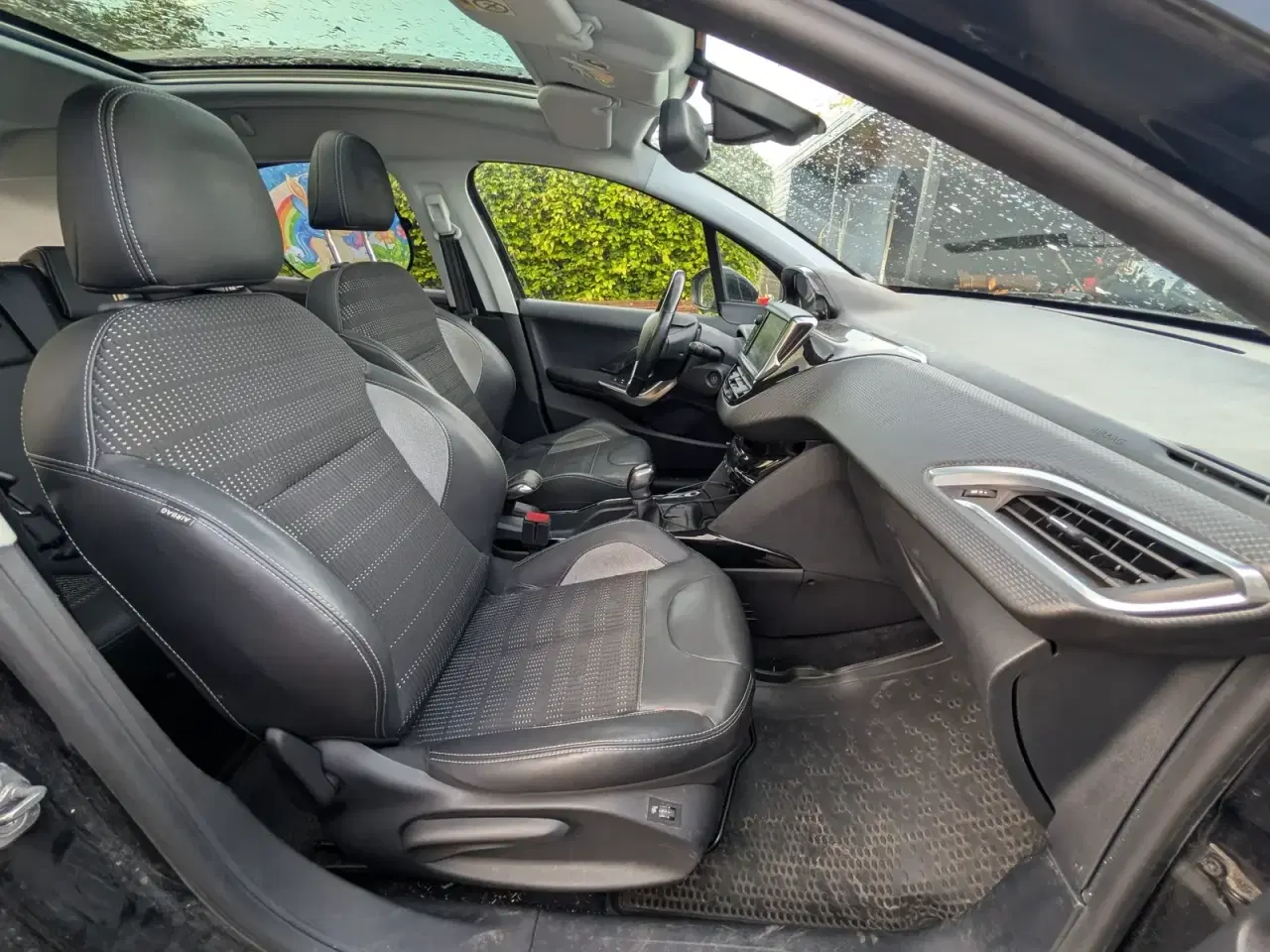Billede 11 - Peugeot 2008 1,6 BlueHDi 100 Allure Sky