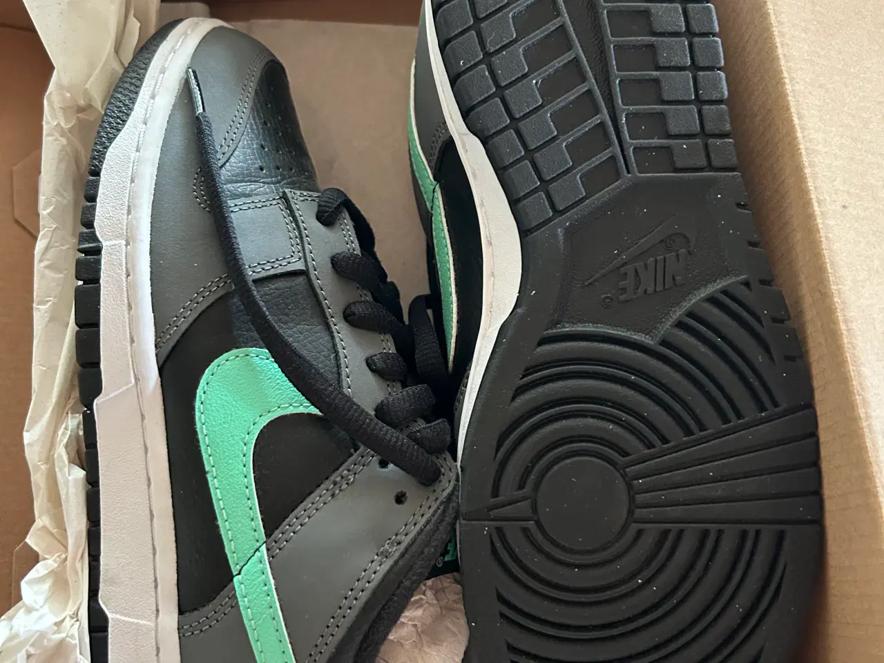 Billede 1 - Sneakers købesko
