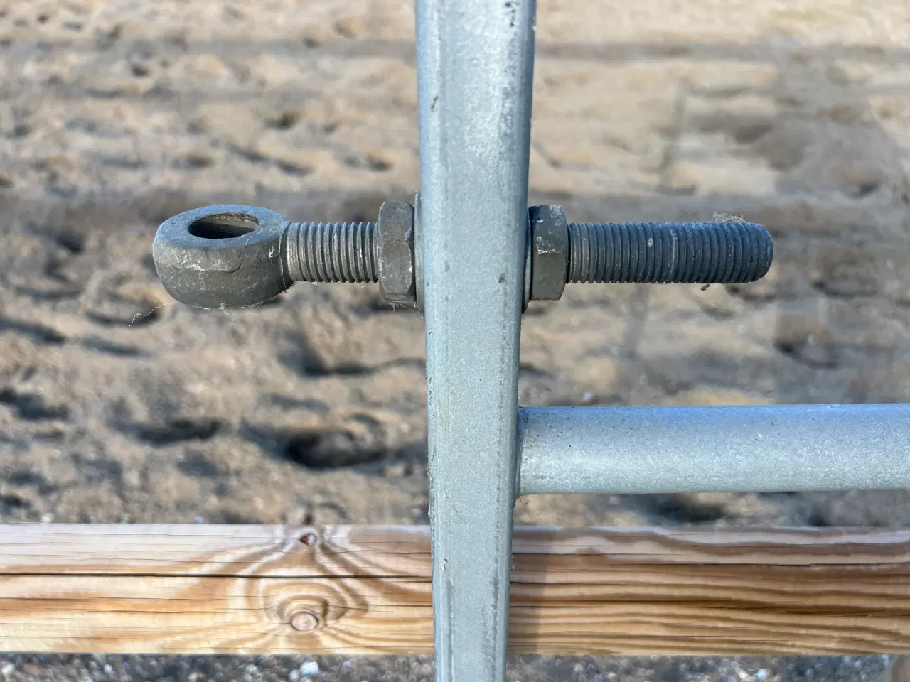 Billede 2 - PODA stållåge 2 meter med låsebolt og øjebolte