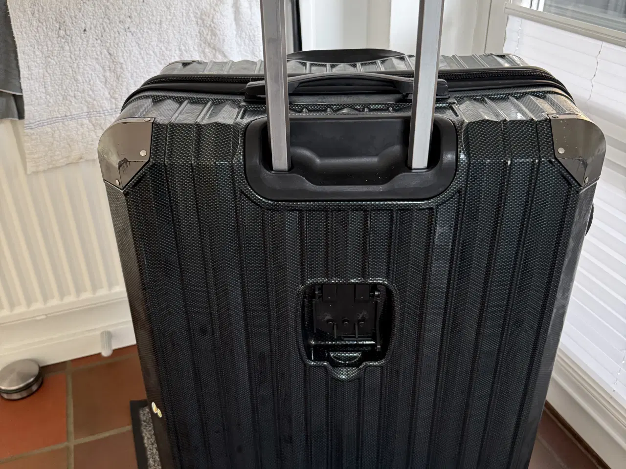 Billede 3 - Kuffert med hjul 