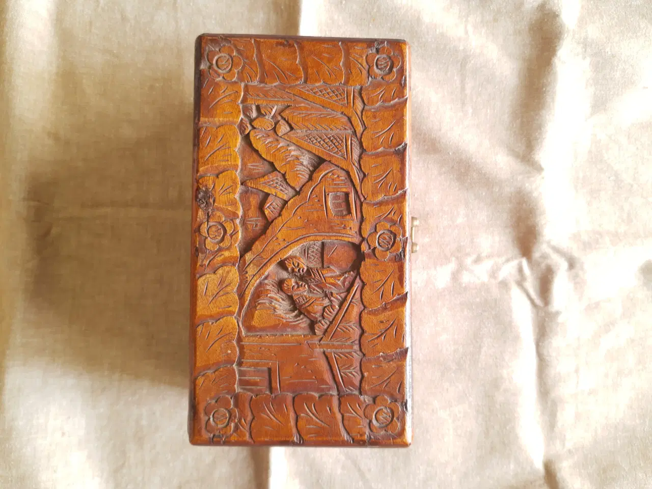 Billede 2 - Kamfertræs Skrin