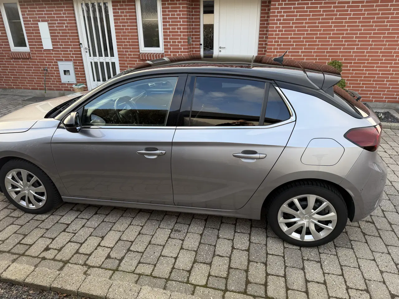 Billede 5 - Velholdt Opel Corsa 1,5 D 102 Sport – 2020 – sælge