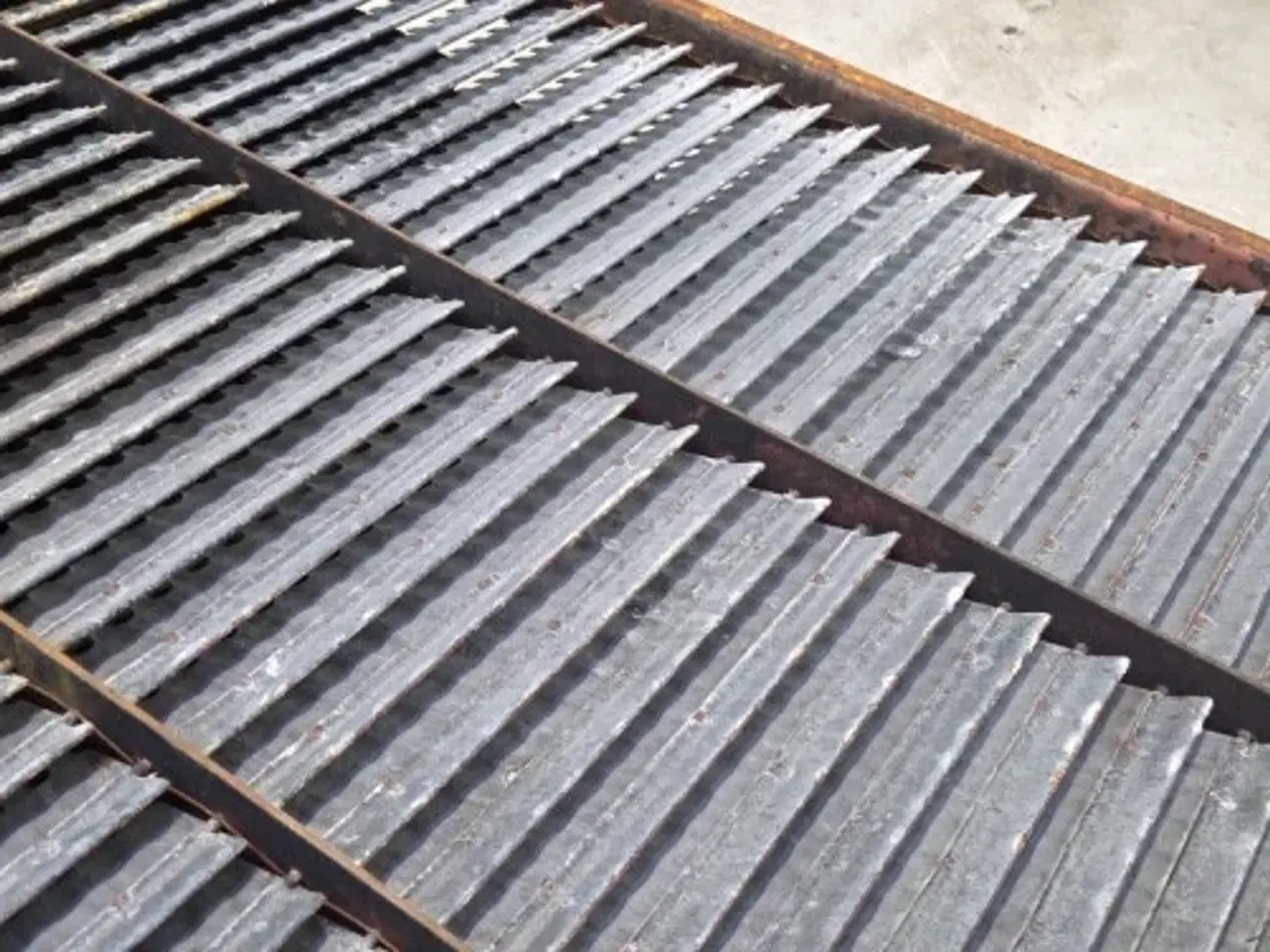 Billede 20 - Case 2388 Undersold 1322464C7  (2)