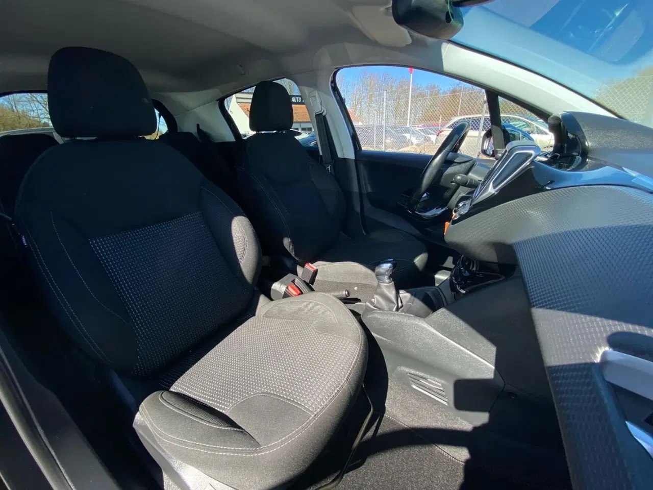 Billede 10 - Peugeot 208 1,2 VTi Allure 82HK 5d