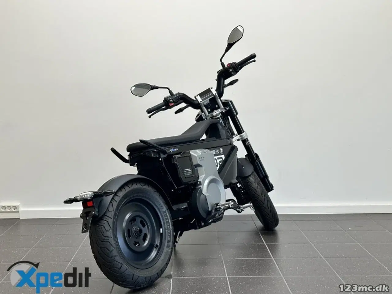 Billede 9 - BMW CE 02 AM