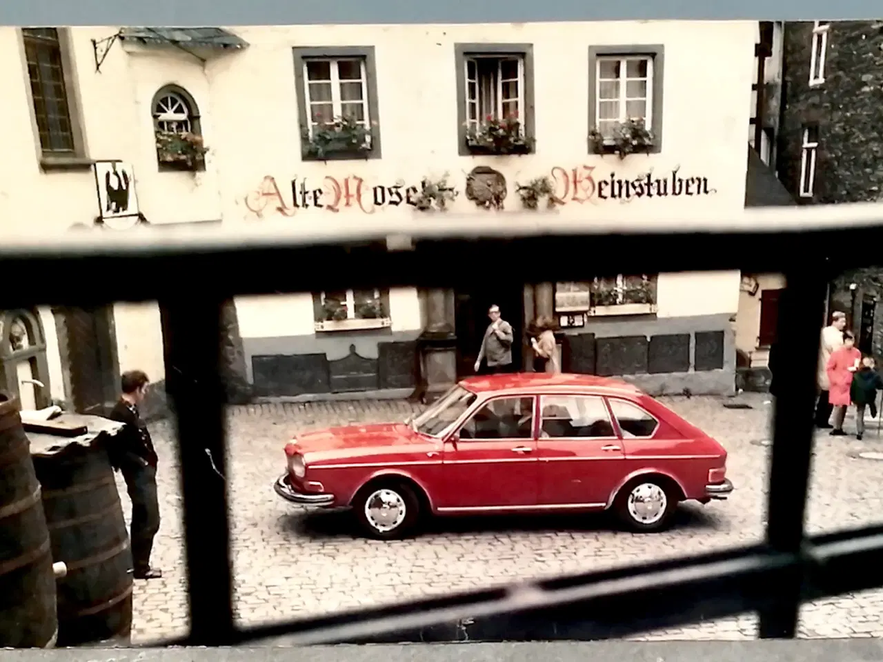 Billede 1 - VW showroom reklame fra 1968 - VW-411