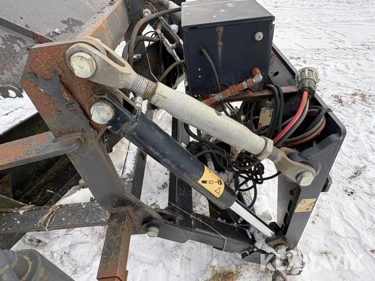 Billede 11 - Hydraulisk sneplov med lastbilsbeslag