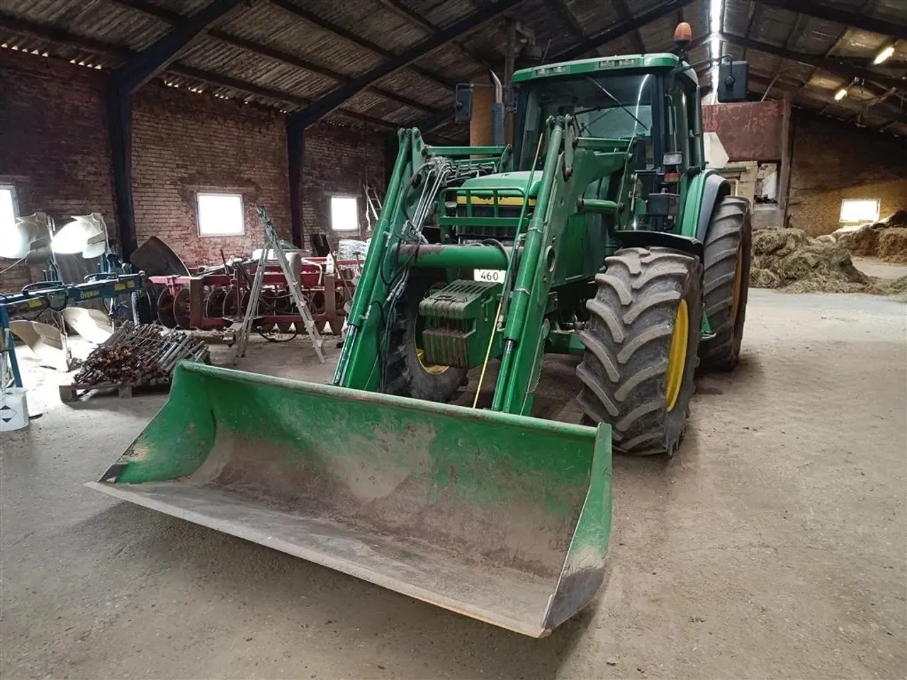 Billede 3 - John Deere 6910 med front læsser