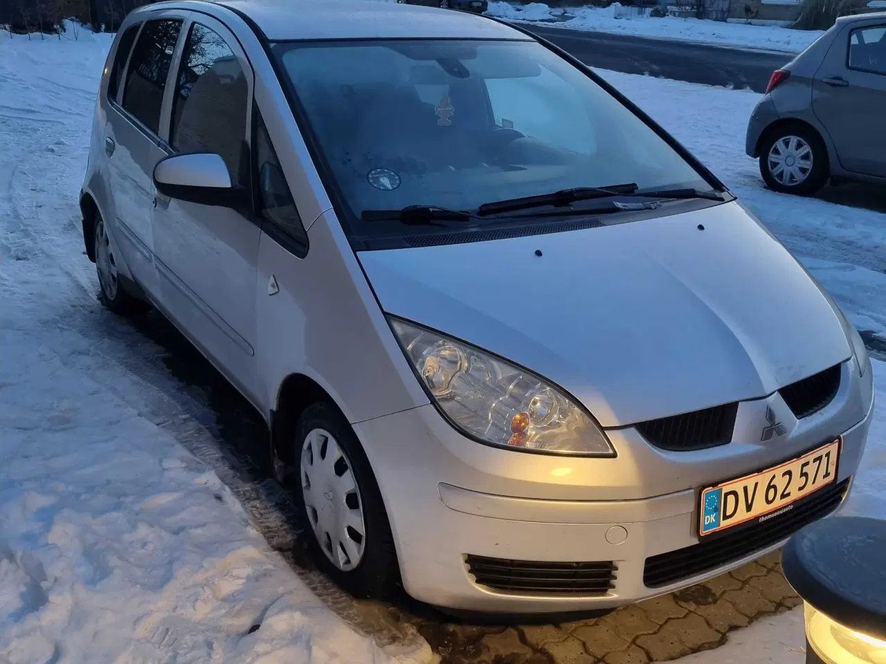 Billede 1 - Mitsubishi colt sælges