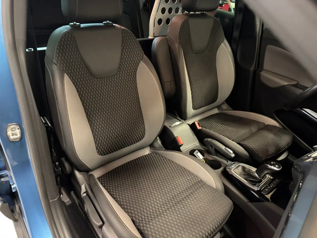 Billede 13 - Opel Crossland X 1,2 T 110 Innovation aut. Van