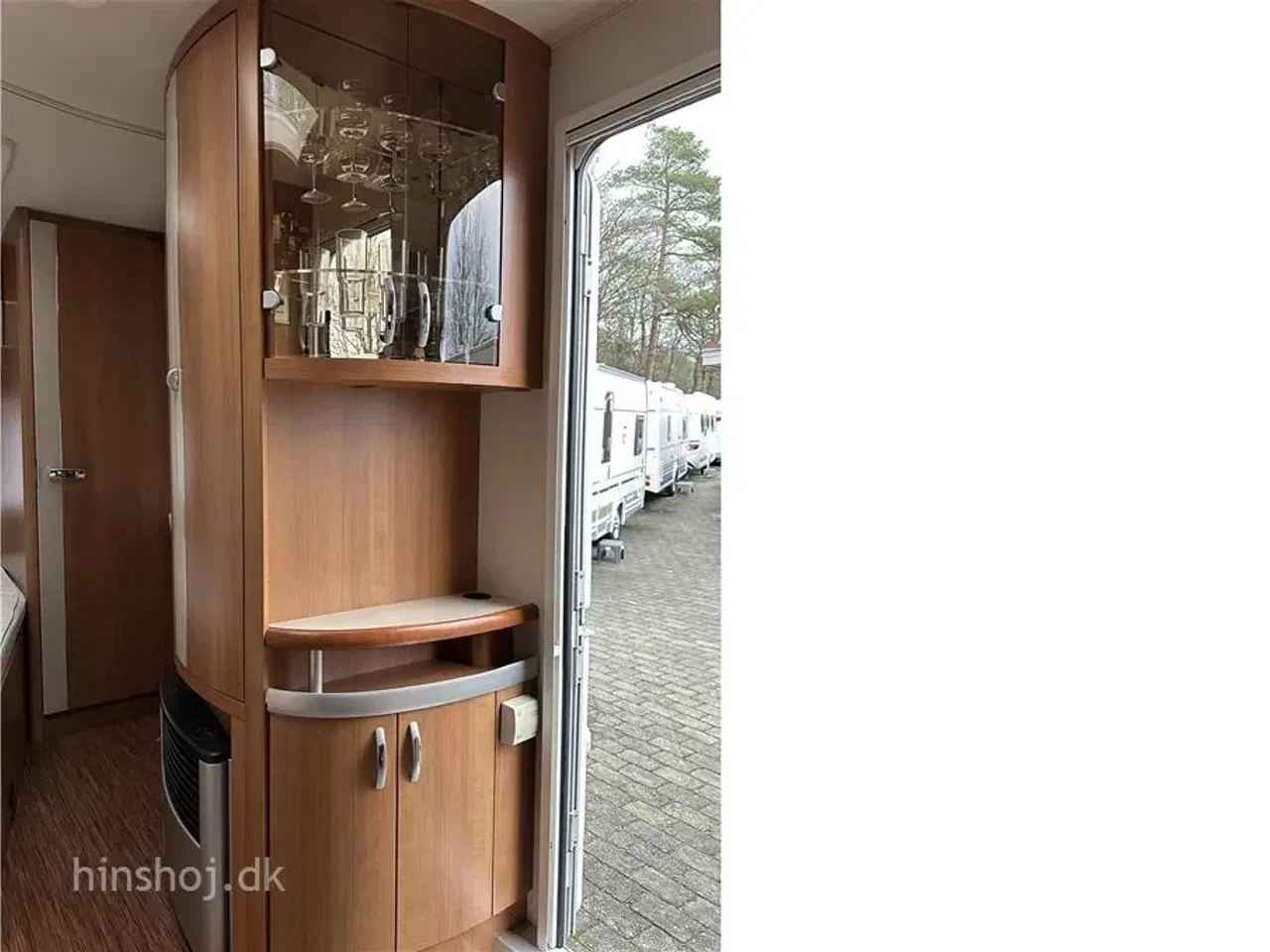 Billede 8 - 2011 - Hobby Excellent 495 UFe   Fin vogn med franskseng og rundsiddegruppe fra Hinshøj Caravan A/S