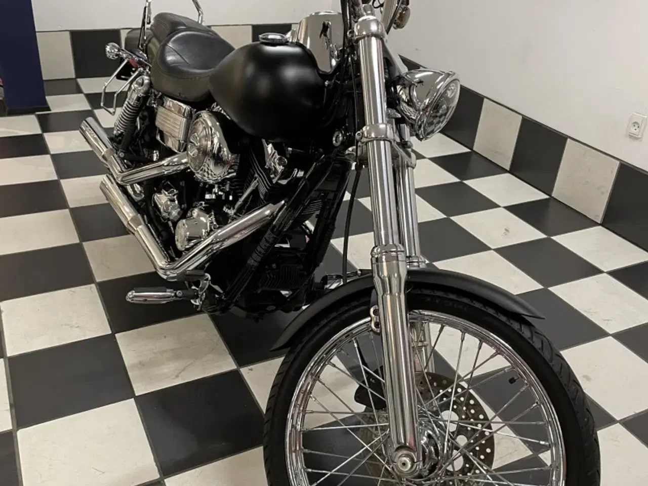 Billede 2 - Harley-Davidson FXDWG Dyna Wide Glide