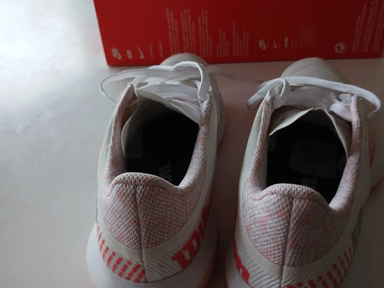 Billede 2 - Ubrugte tennissko str 38