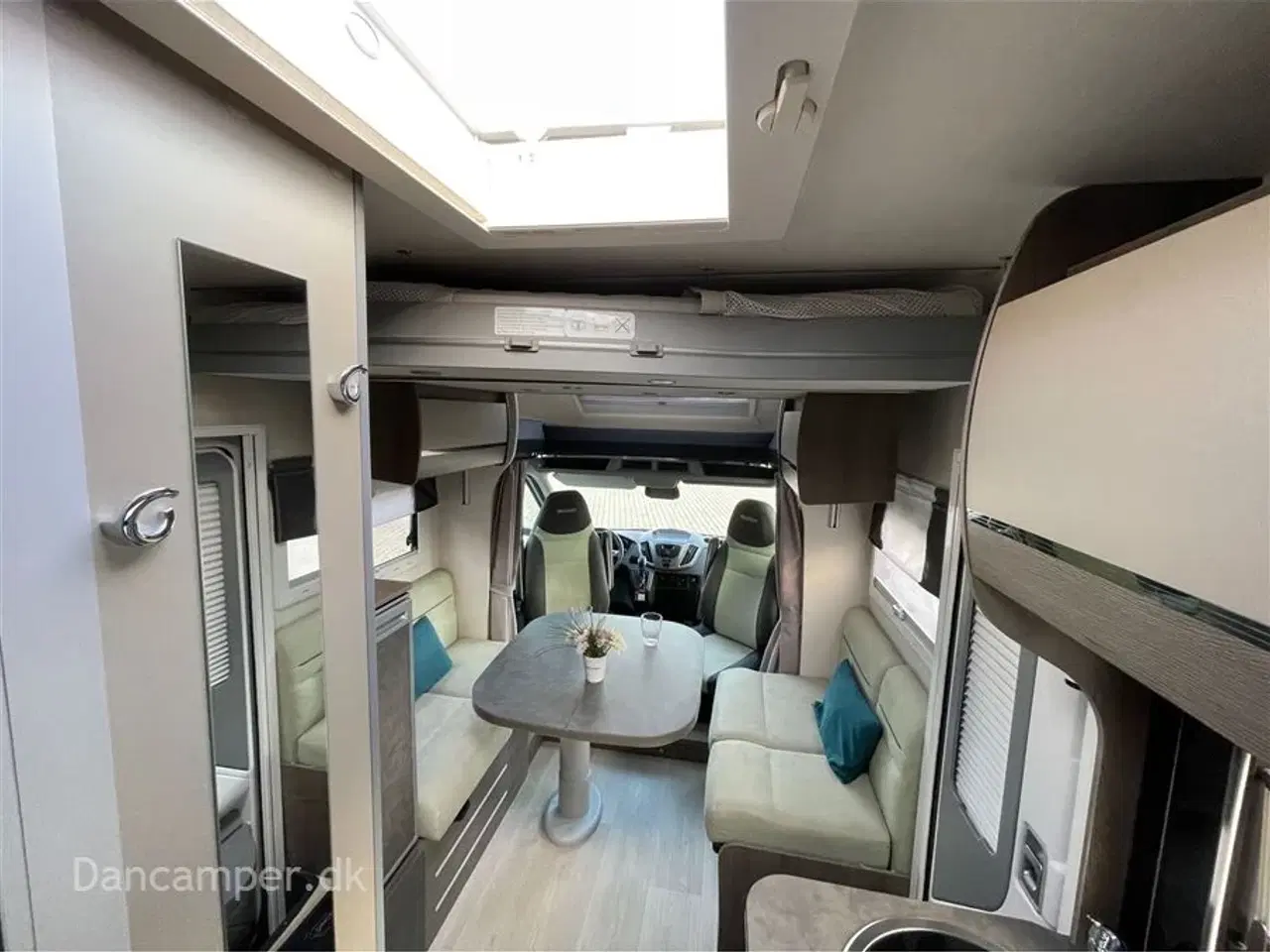 Billede 35 - 2019 - Chausson Titanium 767    Enkeltsenge, lounge-indretning, 170Hk Ford, AUT - Lihium Super B bodelsbatteri, Solceller, Michelin helårsdæk.