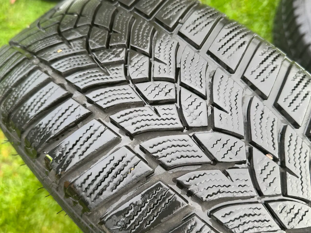 Billede 8 - 4stk vinter dæk på alufælge siddet på Mercedes cla